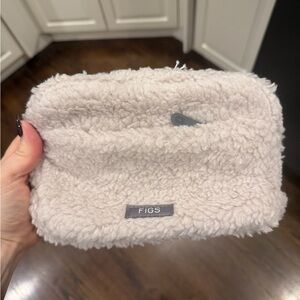 Figs Cream Crossbody Bag